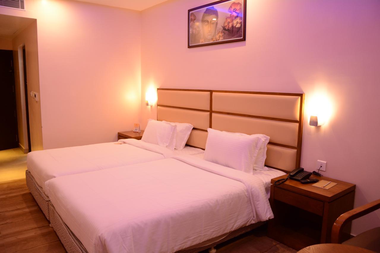 Kani Residency Hotel Thoothukudi Exterior foto