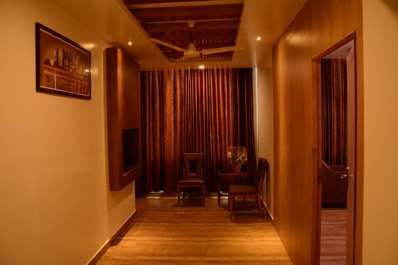 Kani Residency Hotel Thoothukudi Exterior foto